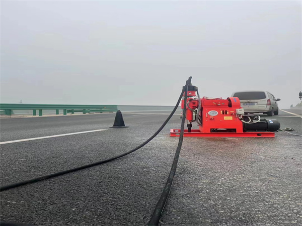 肃宁马路路基路面开裂下沉注浆加固灌浆